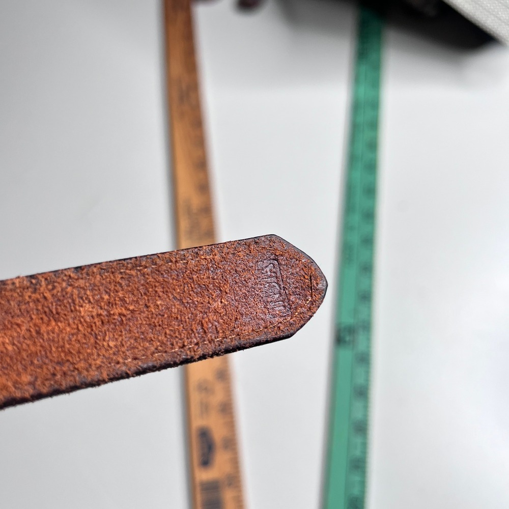 Fossil Vintage Brown Leather Belt Brass Link Hardware 98650M Size Medium - Picture 2 of 9